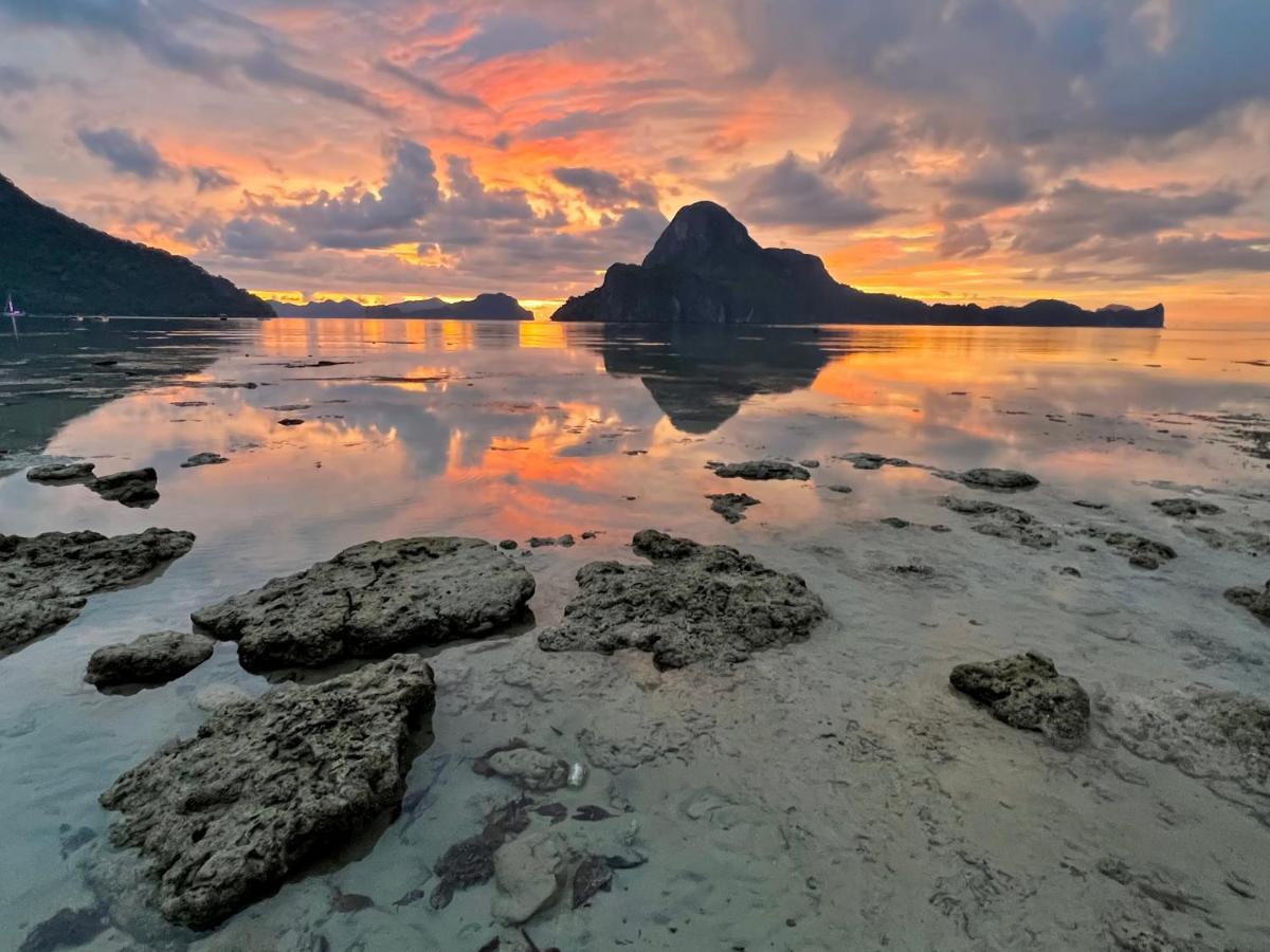 Golden Monkey Beach Hotel El Nido Exterior photo